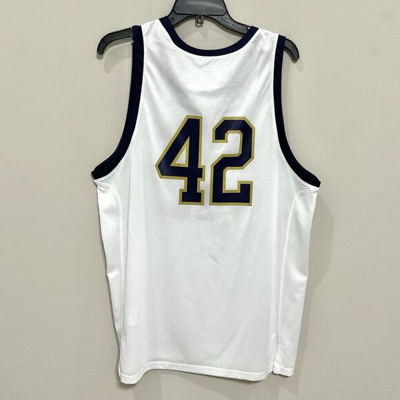 UA Notre Dame White Basketball Jersey Sz Lg New Fighting Irish Loose Fit #42 - Picture 3 of 3
